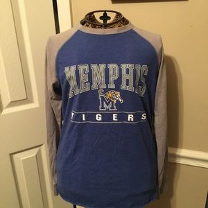 Memphis Tigers longsleeve shirt
Size medium